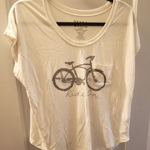 Billabong Ride On T Shirt. Size L.